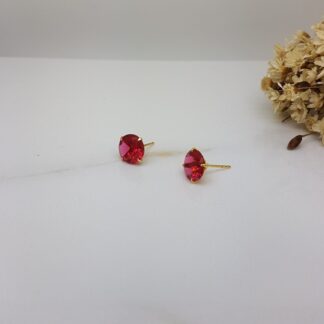 Brinco Solitário Zircônia  Vermelha