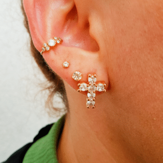 Brinco Cruz 6 Zirc 3MM -15/12MM Banho ouro 18 k