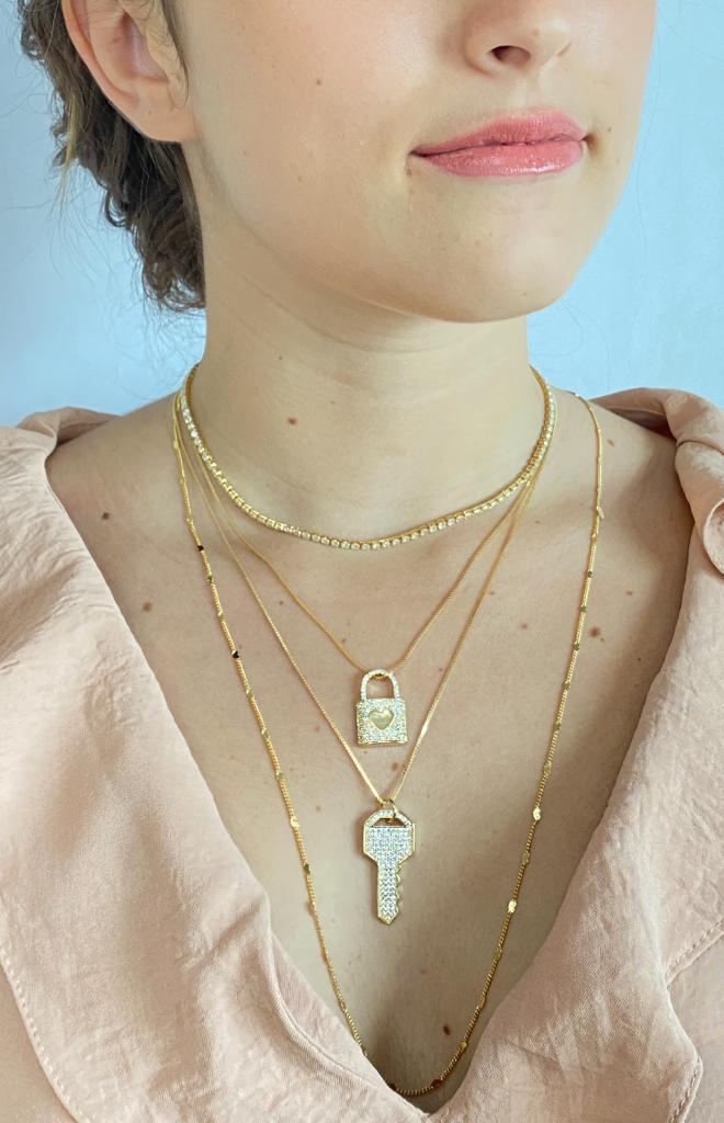 Colar Chave MicroZircônia Cravejada 32mm - Banho Ouro18k