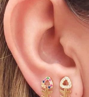 Brinco Peixe Cravejado 12mm