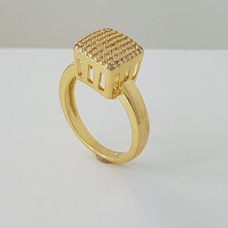 ANEL QUADRADO CRAVEJADO 10/10MM