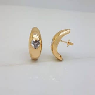 Meia Argola Lisa Com Coração Zircônia