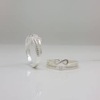 Anel Fio Infinito Zircônia Prata