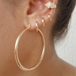 Argola Diamantada Oval e Redonda banho ouro 18k