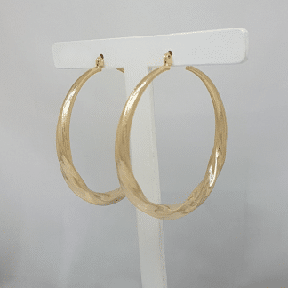 Argolas Oval e Redonda Torcida banho ouro 18k
