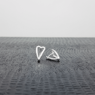 Argola Coração Vazada Prata 925