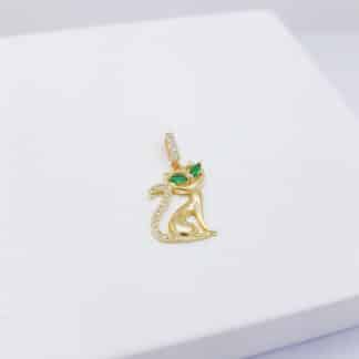 GATINHA OLHOS ESMERALDA