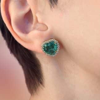 Brincos banhados em ouro18k com pedra verde e zircônias